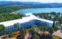 Jakov  Hotel ****